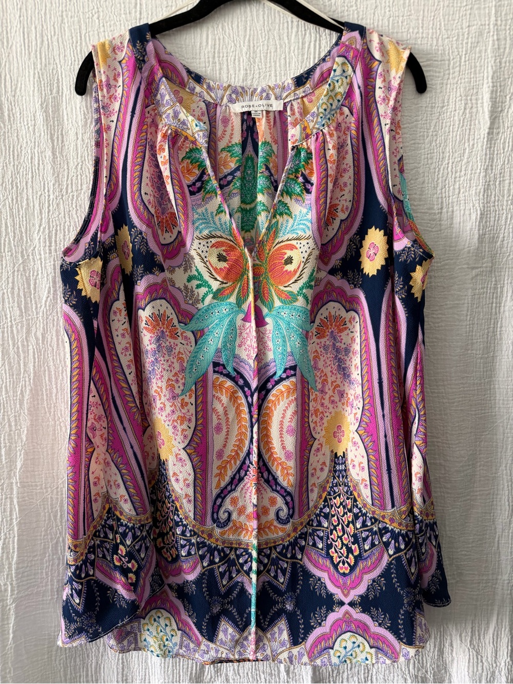 Rose & Olive Navy Multicolor Paisley Sleeveless Camisole